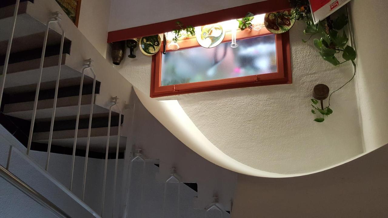 Hostal Residencia Catalina Palamos Exterior photo